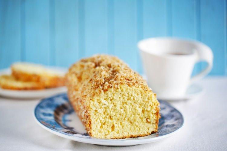 Quick Coconut Muffin