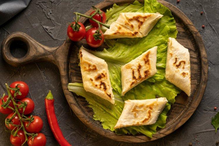 Lavash con requesón y queso al horno
