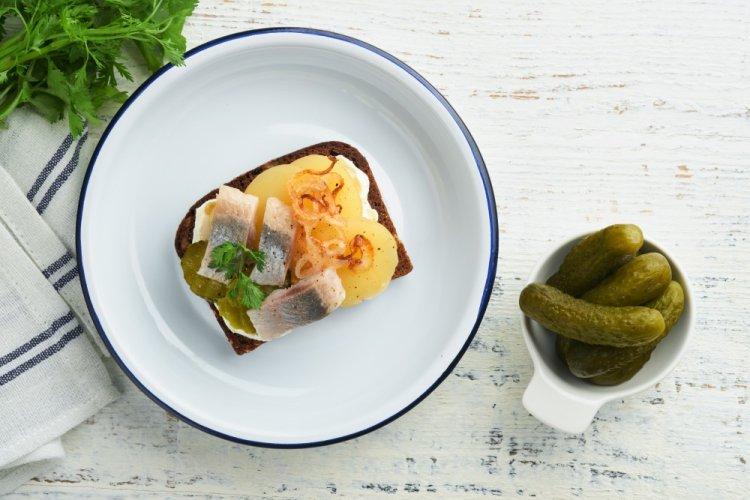 Black Bread Sandwiches with Herring and Potatoes