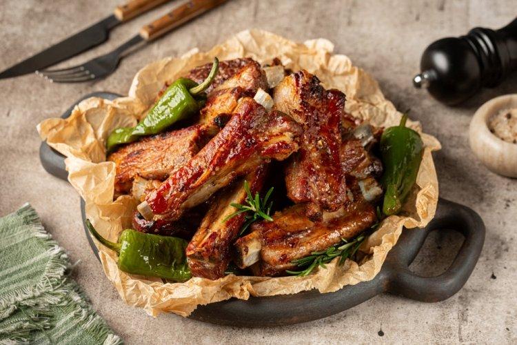 Pork Ribs in Honey-Mustard Sauce in the Oven