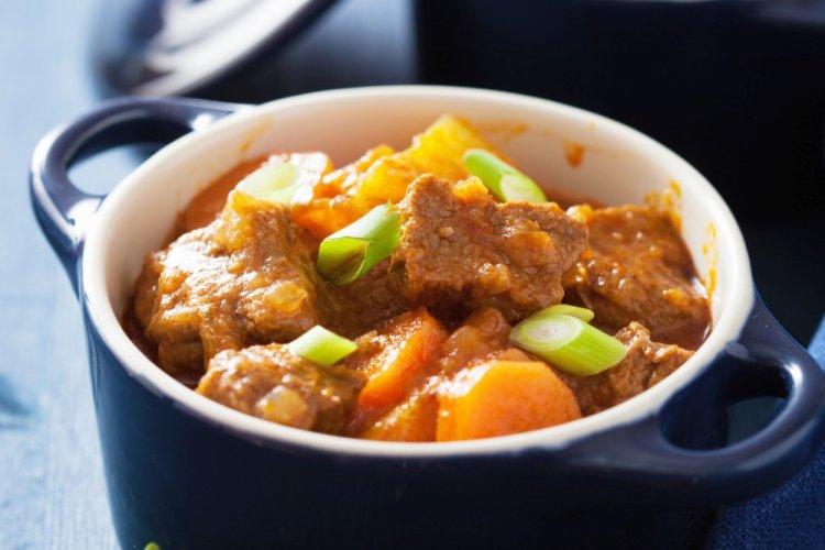 Pork Loin with Beans and Vegetables in Pots
