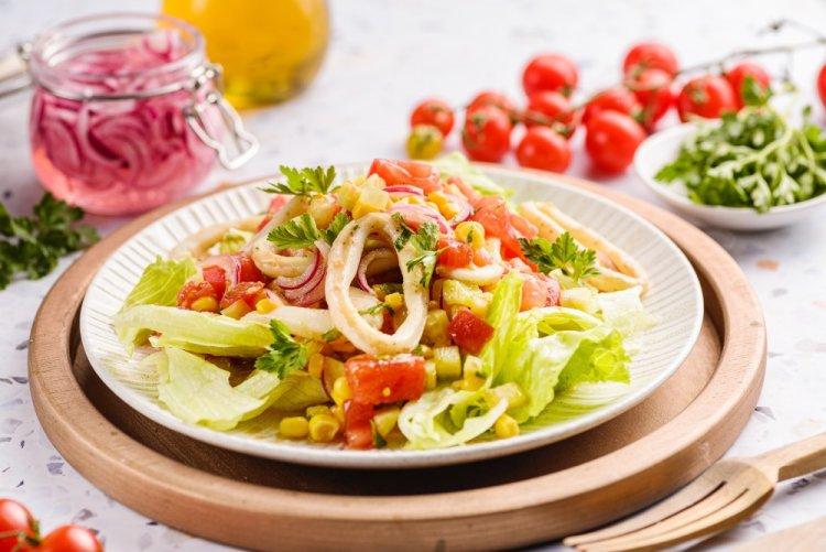 Healthy Squid and Corn Salad