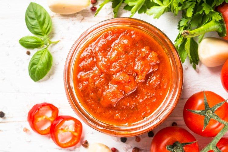 Tomato Sauce with Roasted Vegetables