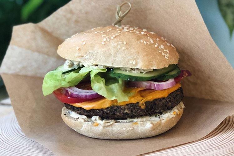 Vegetarian Bean Patty Burger - Recipe for Making at Home