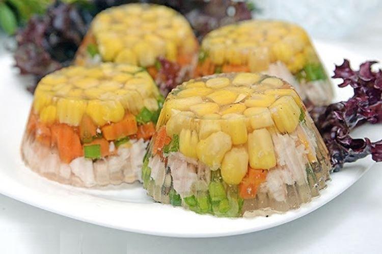 Chicken Aspic with Corn and Peas - Recipes