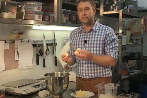 Masa quebrada en batidora o robot de cocina - receta paso a paso