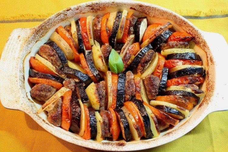 Cómo preparar ratatouille con medallones de res - recetas