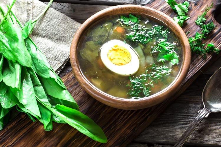 Borsch verde con tallos de ajo - Cómo cocinar tallos de ajo de forma rápida y deliciosa