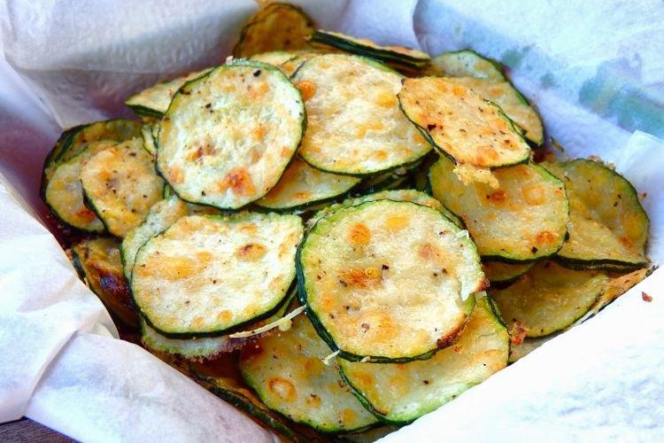 How to Make Zucchini Chips at Home