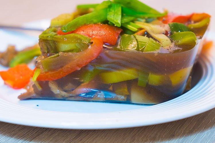 Cómo cocinar aspic de carne de pavo - recetas