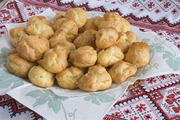 Profiteroles with Liver Cream - How to Cook Chicken Liver