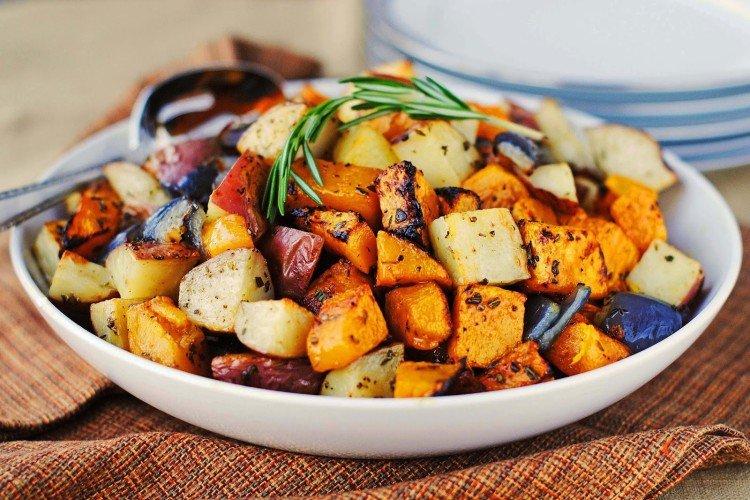 Baked Potatoes with Vegetables - Recipes