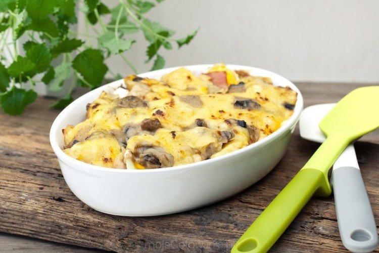 Baked Potatoes with Cheese and Mushroom Sauce - Recipes