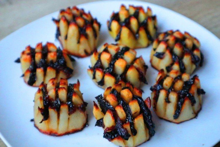 Baked Potatoes with Prunes - Recipes