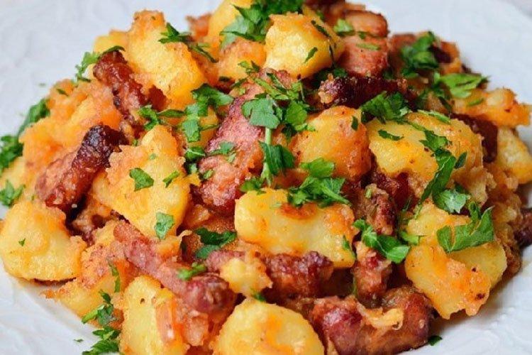 Patatas con carne al estilo de Odesa al horno - recetas