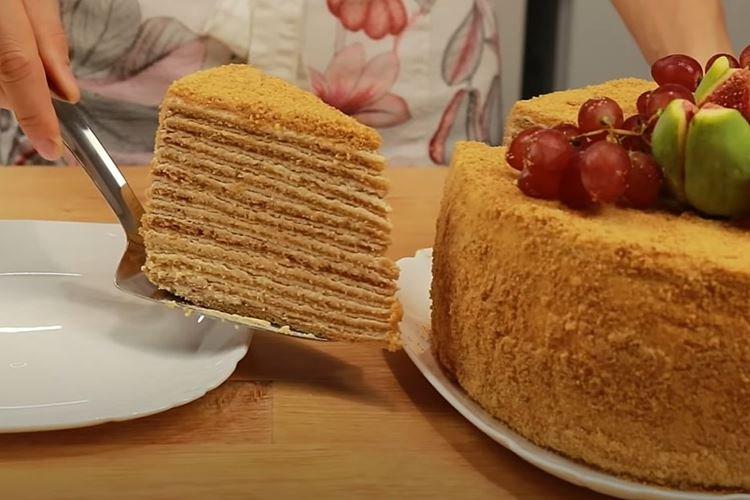 Caramel Medovik - Step-by-Step Recipe with Photos