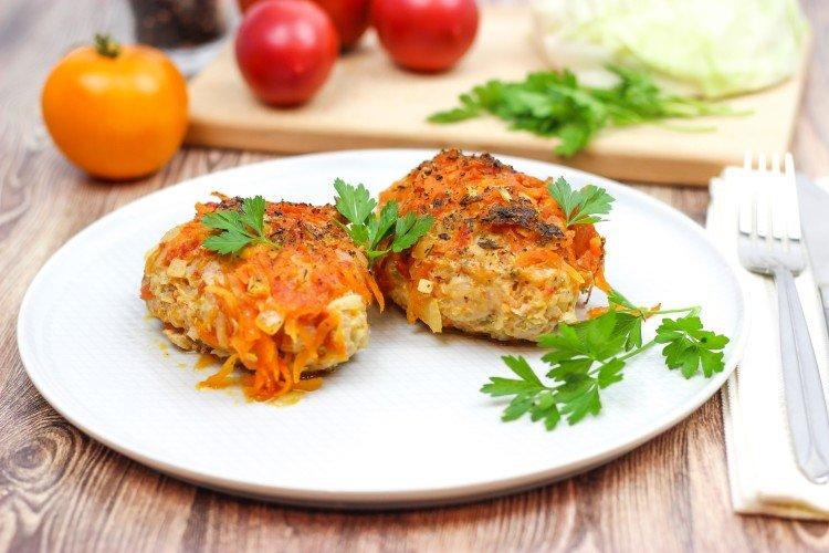 Cutlets with Cabbage and Minced Meat in Tomato Sauce - Recipes