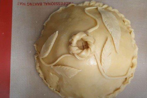 Layered Kurnik with Several Fillings - Step-by-Step Recipe