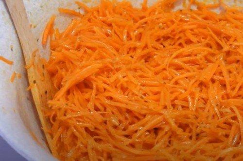 Zanahoria coreana casera - receta clásica paso a paso