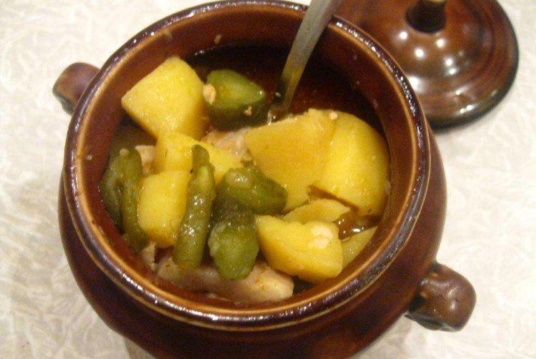Meat in a Pot with Potatoes and Pickled Cucumbers - Step-by-Step Recipes