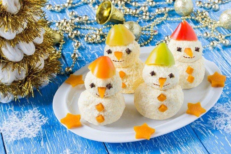 Muñecos de nieve de queso - Recetas de aperitivos de Año Nuevo