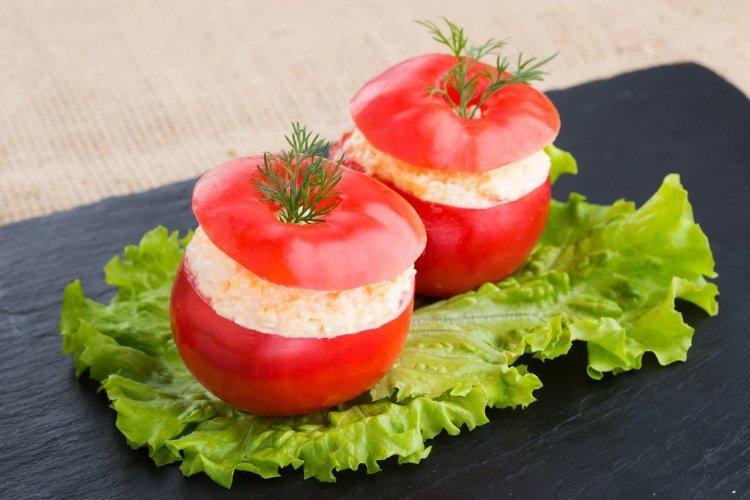Tomates rellenos - Recetas de aperitivos de Año Nuevo