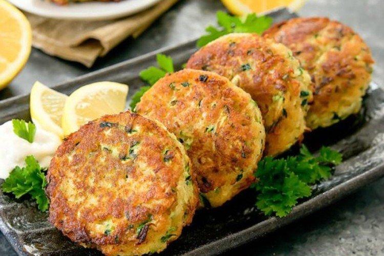 Albóndigas de calabacín con carne picada - Recetas de platos muy sabrosos