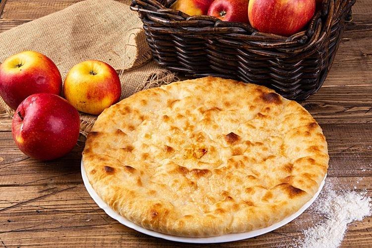 Pastel osetio con manzanas - recetas