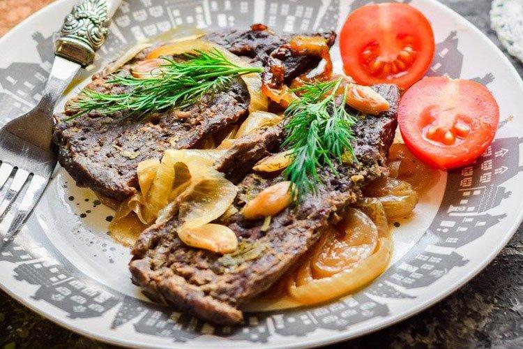 Chuletas de ternera con ciruelas pasas - recetas