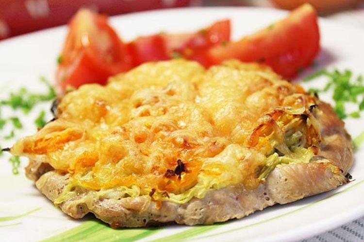 Chuletas de cerdo con calabacín - recetas