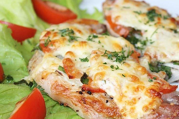 Chuletas de cerdo en salsa agria - recetas