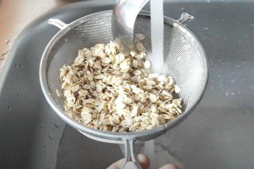 Haferbrei mit Milch - klassisches Rezept Schritt für Schritt