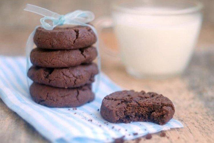 Chocolate Oatmeal Cookies with Coconut Flakes - Recipes
