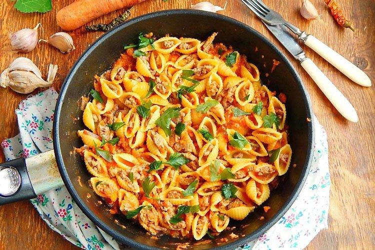 Pasta con champiñones y tomates cherry - recetas