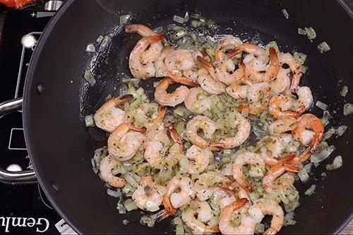 Shrimp Pasta in Cream Sauce - Step-by-Step Recipe