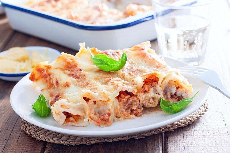 Pasta canelones con pollo - recetas