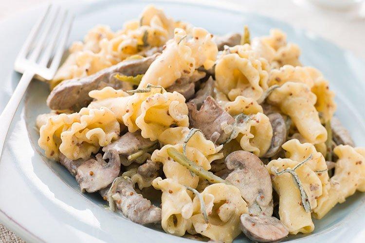 Pasta con mariscos en vino blanco - recetas