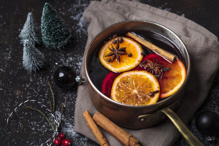 Vino caliente navideño