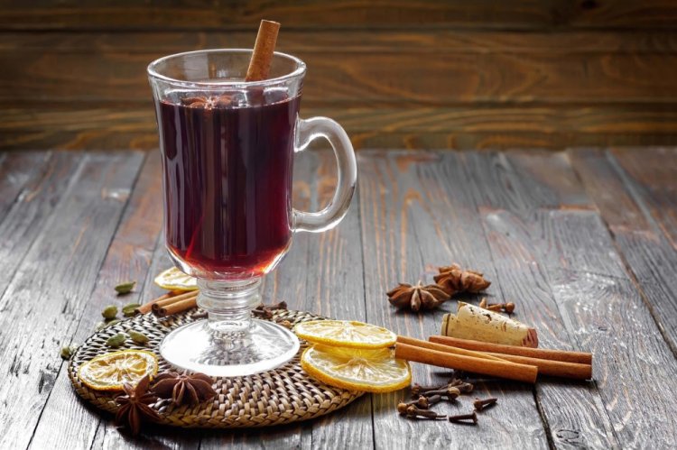 Vino caliente con pasas