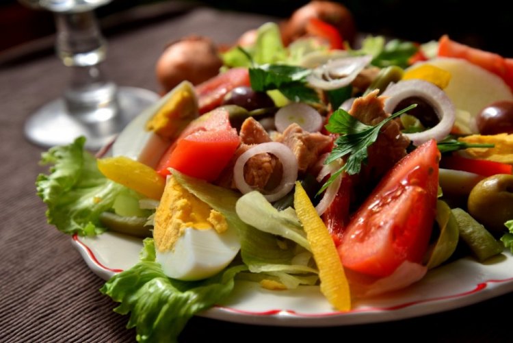 Gesunder Nizza-Salat