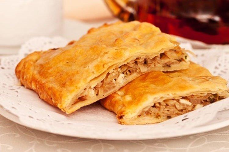 Puff Pastry Pie with Cabbage - Recipes