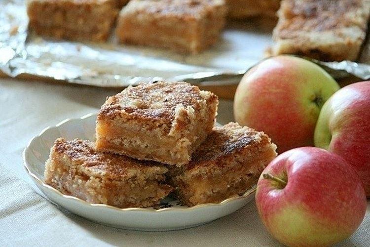 Hungarian Apple Pie - Step-by-Step Recipes