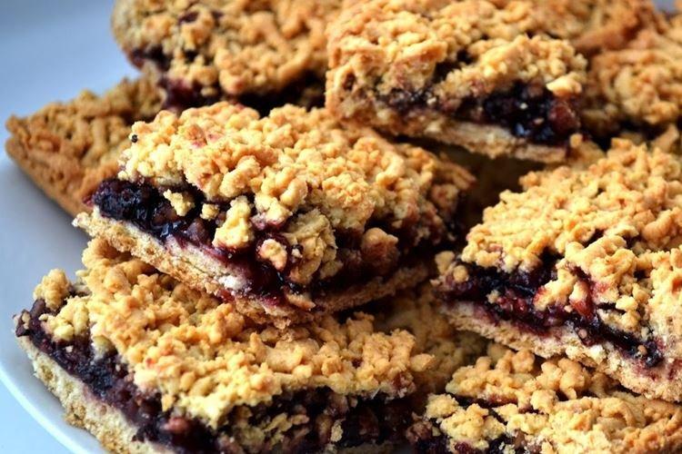 Eggless Jam Pie - Recipes