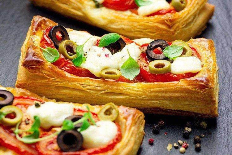 Puff Pastry Pirozhki with Ham and Cheese - Recipes