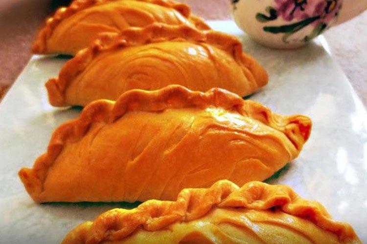 Puff Pastry Pirozhki with Condensed Milk - Recipes