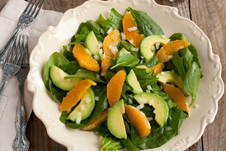 Salad with Oranges and Spinach - Simple and Delicious Salads for All Occasions