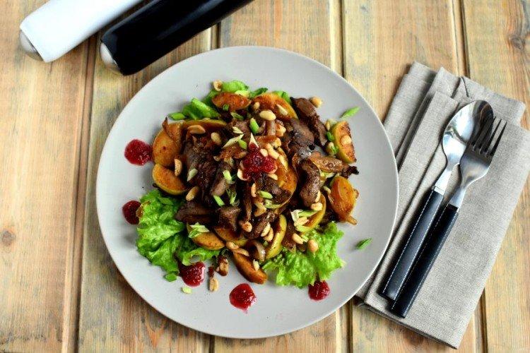 Warm Salad with Apples and Chicken Liver - Simple and Delicious Salads for All Occasions