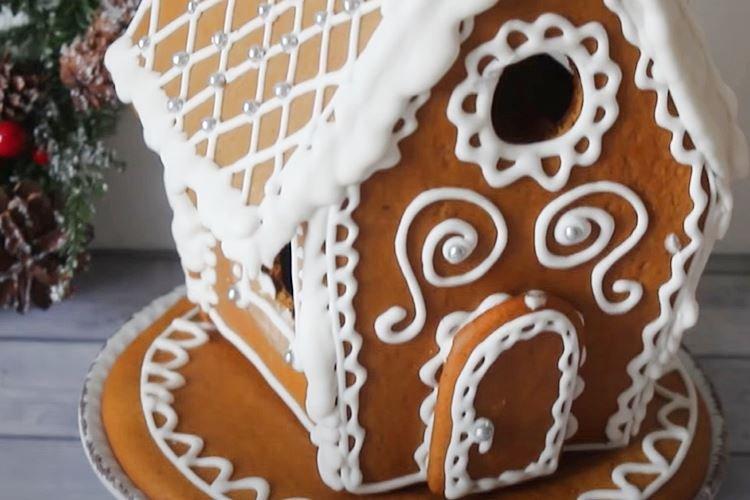 DIY Honey Gingerbread House - Step-by-Step Recipe with Photos
