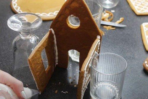 DIY Honey Gingerbread House - Step-by-Step Recipe