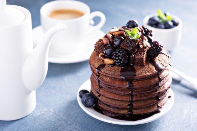 Fluffy Chocolate Pancakes with Milk - Recipes